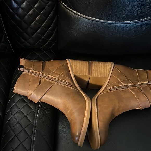 BOC Brown Ankle Booties with Wrap-Around Strap - Picture 6 of 8